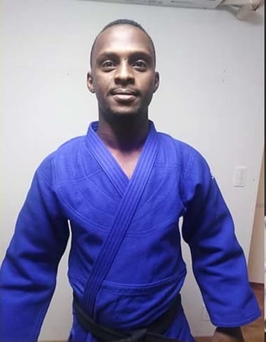 Le judoka soudanais Mohamed Abdel Latif  se retire des JO de Tokyo  pour ne pas affronter un judoka israélien