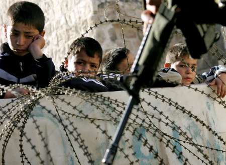 Vacances juives: double confinement pour les Palestiniens