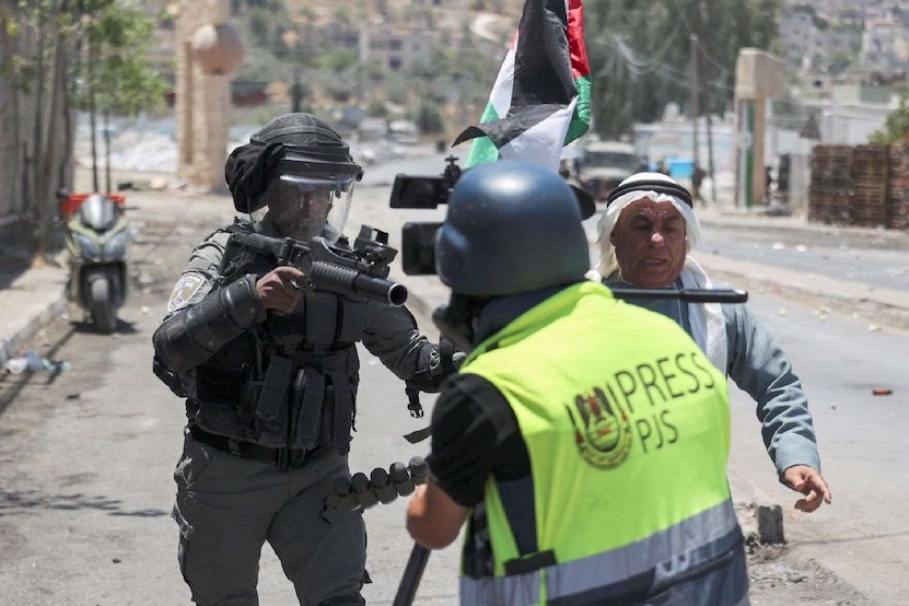 Il ne faut pas que les journalistes montrent ce qu'il se passe en Palestine occupée ! (Vidéos)