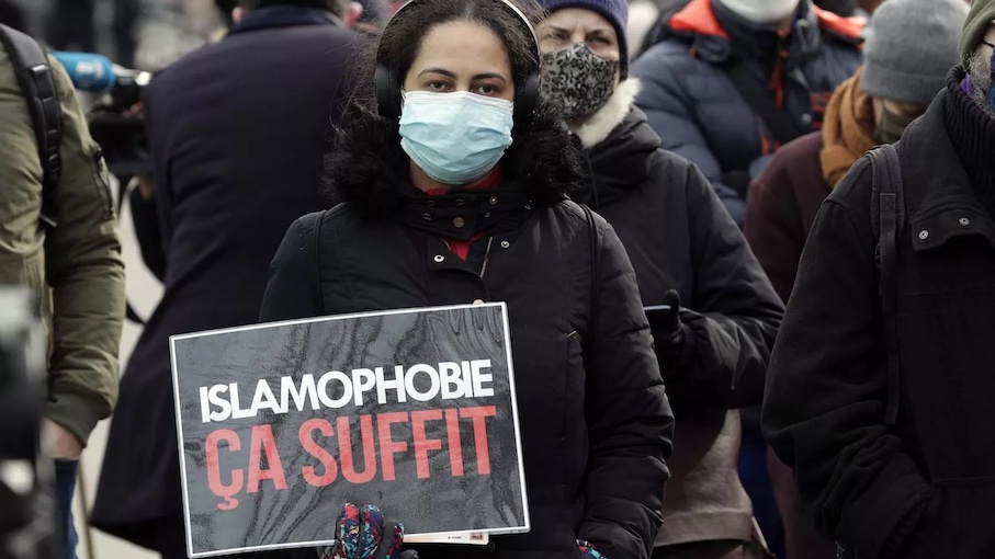 "Le silence navrant des gauches françaises sur l’islamophobie", par Olivier Le Cour Grandmaison