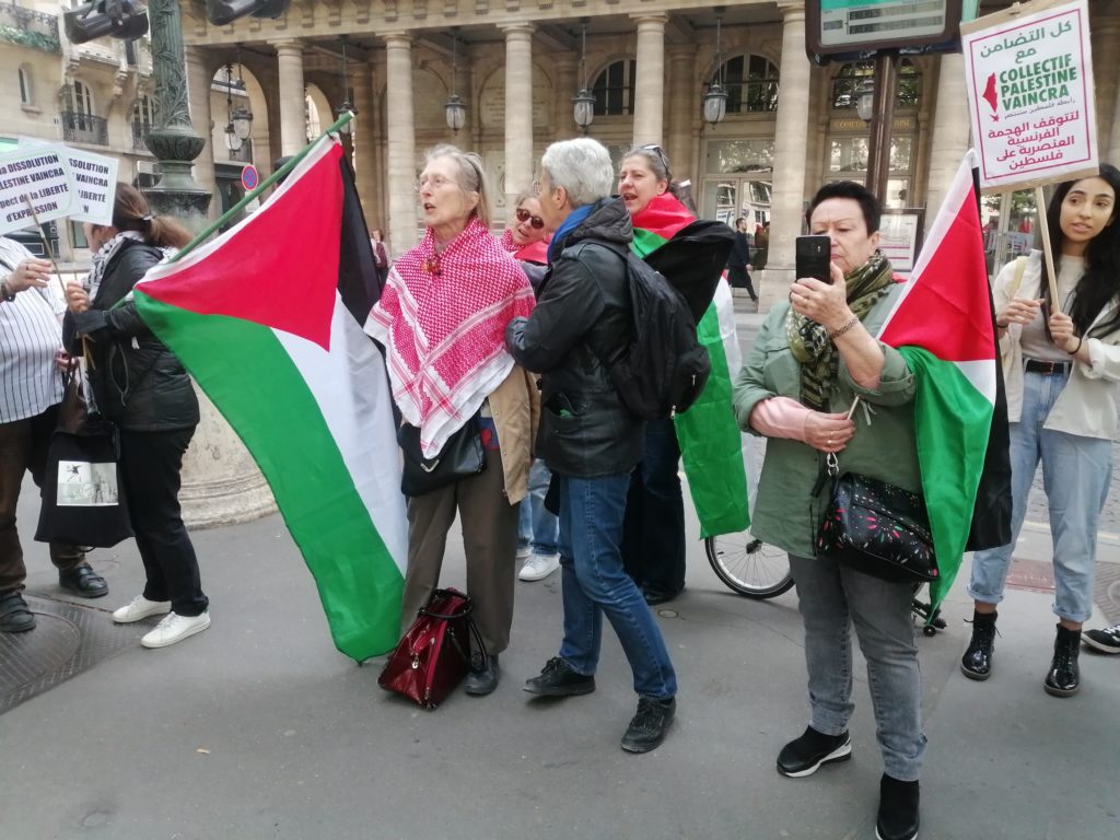 Rassemblement en attendant la décision du Conseil D'Etat