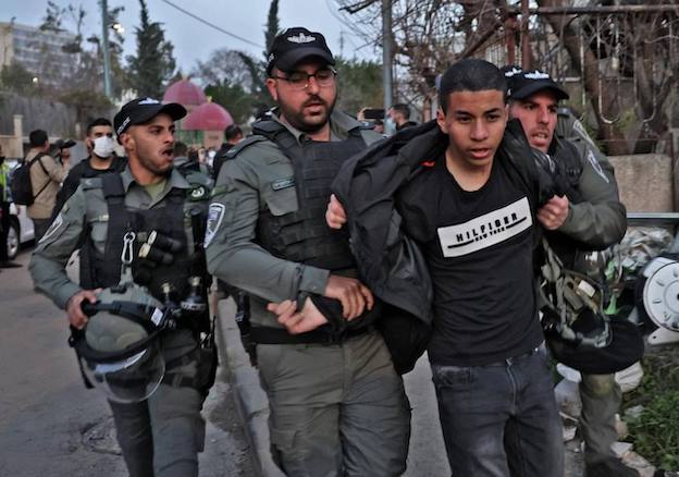 Halte aux assassinats, à l'emprisonnement et à la torture des enfants palestiniens ! (Vidéo)