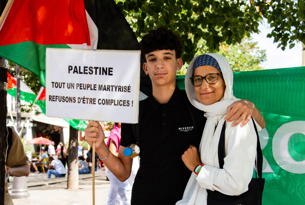 Bon rassemblement à Paris pour la société civile palestinienne et pour Khalil Awawdeh (Photos)