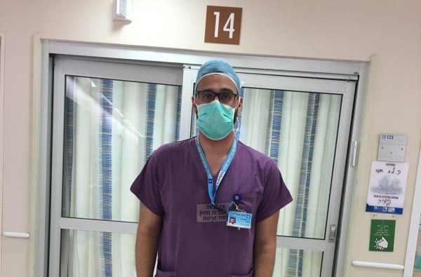 Un hôpital israélien licencie un médecin pour avoir donné des bonbons à un enfant blessé