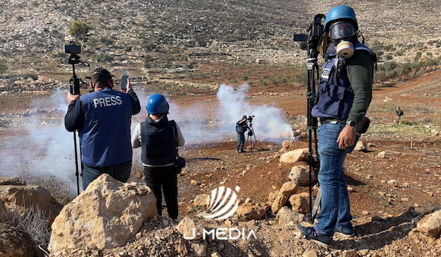 Palestine occupée : Gaz lacrymos à gogo, sans oublier les journalistes ! (vidéos)