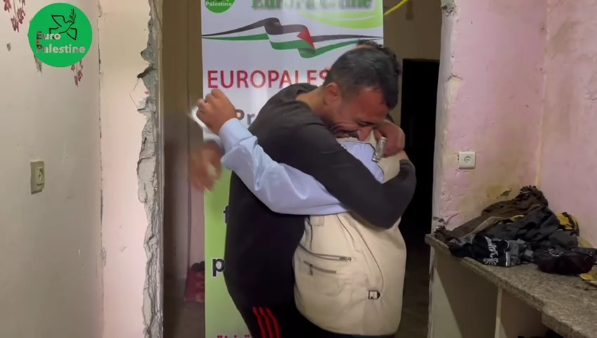 La joie des familles de Rafah qui reçoivent les 100 euros de vos dons (Vidéo)