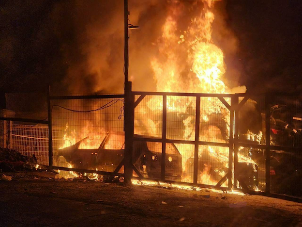 Les colons israéliens mettent Huwwara à feu et à sang dimanche soir