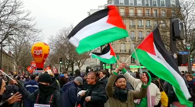 Manif retraite : Ni exploitation, ni colonisation ! (Album photos)