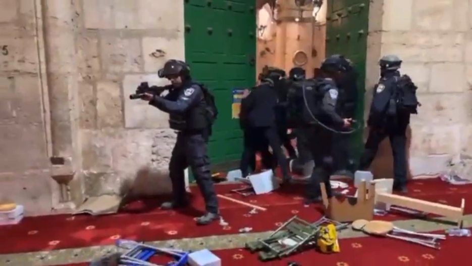 Nouveau raid dans la mosquée Al-Aqsa et dans la vieille ville de Jérusalem (Vidéos)