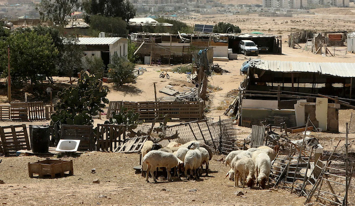 Expulsion d'un village bédouin pour laisser la place à un quartier juif : c'est la "justice" israélienne