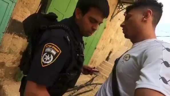 Un Palestinien qui n'a pas froid aux yeux (Vidéo)