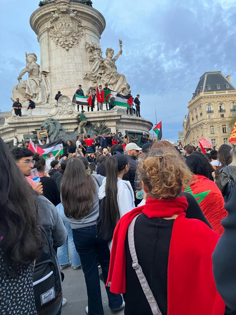 Rassemblement géant pour la Palestine ce jeudi soir à Paris  !(Photos en attendant les vidéos)
