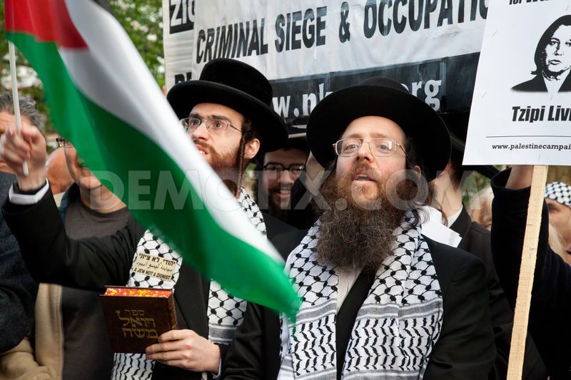 A NewYork manifestation massive de juifs antisionistes (vidéo)