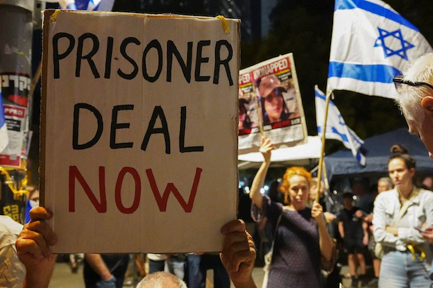 Les familles d'otages israéliens en colère contre le gouvernement qui refuse l'échange des otages