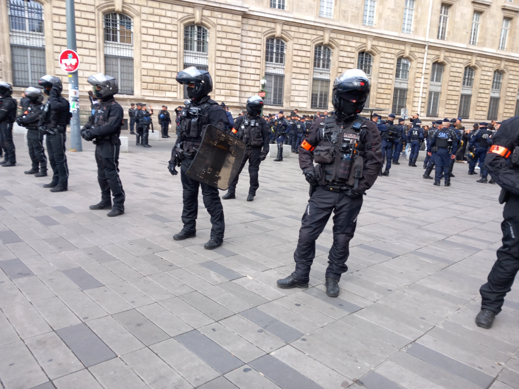 En France , police partout, justice nulle part !