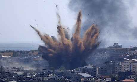 Israel et ses bombardements, une pollution monstrueuse, selon un rapport scientifique