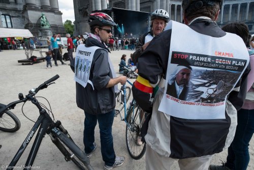 Bruxelles_Yalla_Palestina_velo.jpg