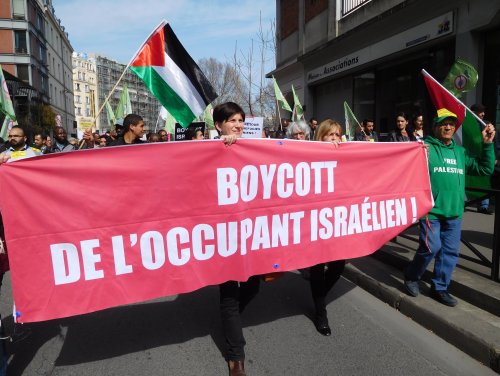 boycott_souriante_7_avril-2.jpg