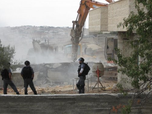 buldozer_de_molition_maison-2.jpg
