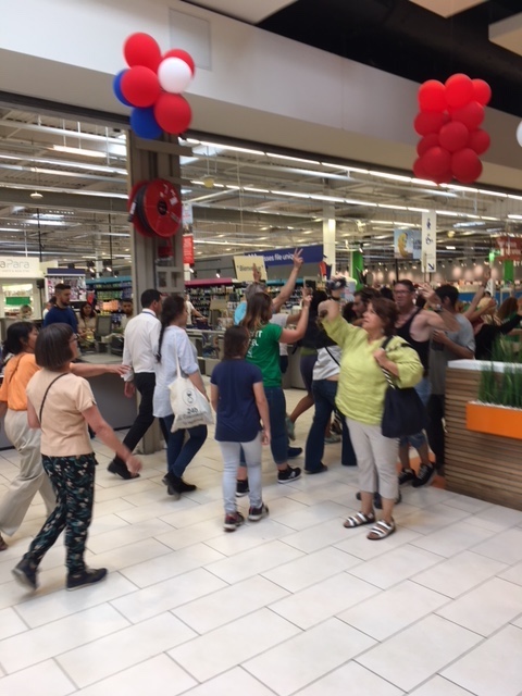 carrefour_troy2.jpg