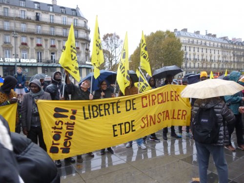 drots_devant_groupe_11_nov.jpg