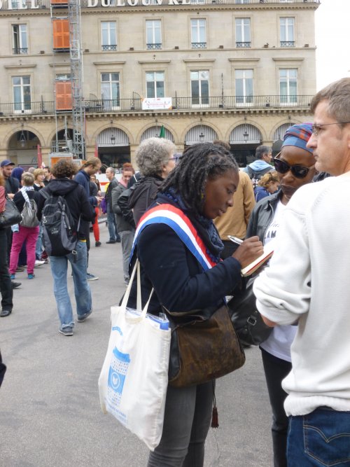 e_lue_palais_royal_e_tat_d_urgence.jpg