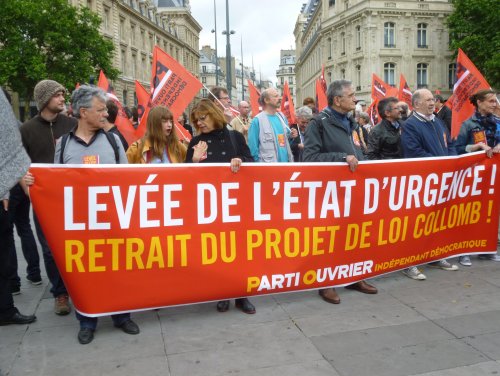 e_tat_urgence_autre_banderole.jpg