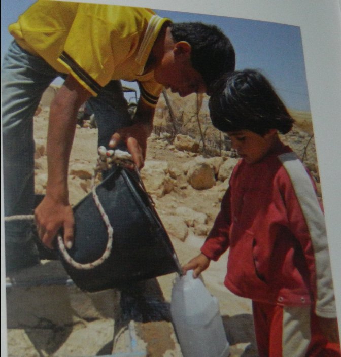 eau_bidons_gaza-5.jpg