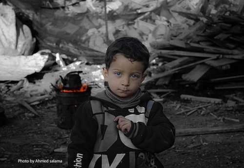 enfant_gaza_sous_tente.jpg