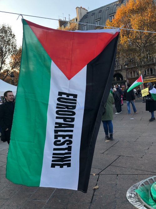 europal_drapeau_17_nov.jpg