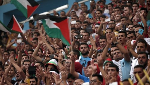 fans_glasgow_drapeaux_palestiniens.jpg