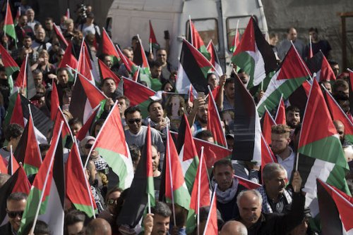 foule_manif_nai_saleh.jpg