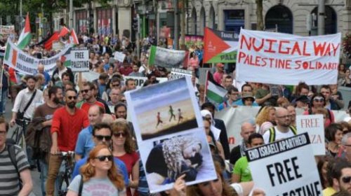 ft5_s-dublin-protest-israel-2.jpg