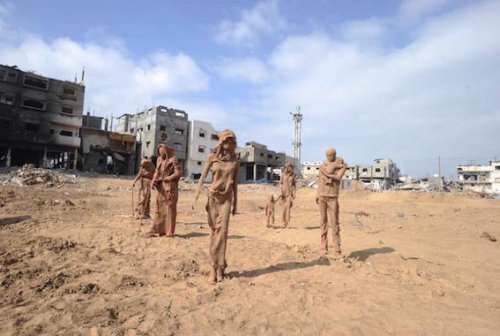 gaza_statues_en_terre.jpg