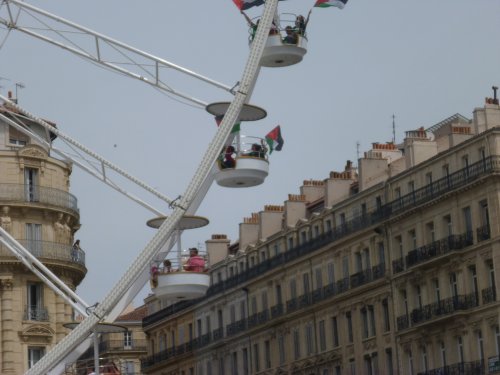 grande_roue_en_haut_re_duit.jpg