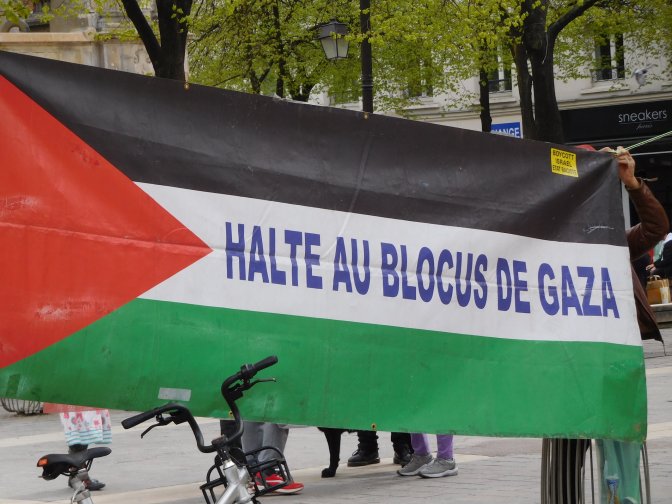 halte_au_blocus_innocents.jpg