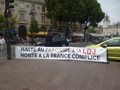 halte_au_fascisme_de_la_ldj_et_crs_dos-2.jpg