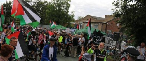 halte_londres_cycliste_pour_la_palestine.jpg