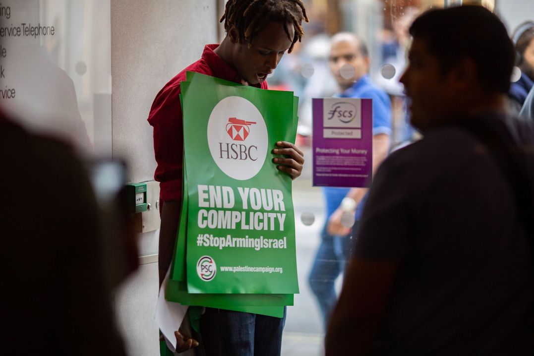 hsbc_elbit_victoire_bds.jpg