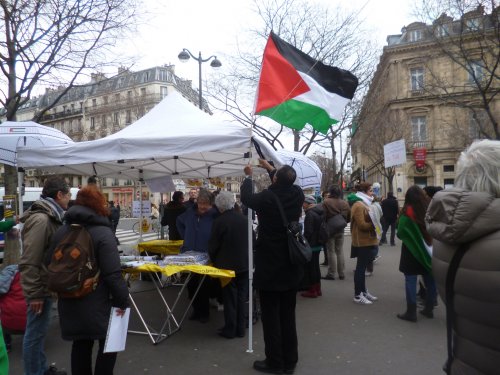 install_drapeau_chatelet.jpg