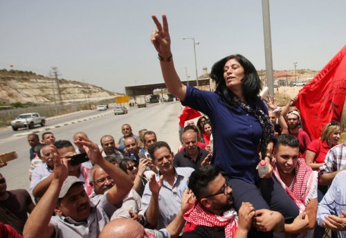 khalida-jarrar_sortie_de_prison.jpg