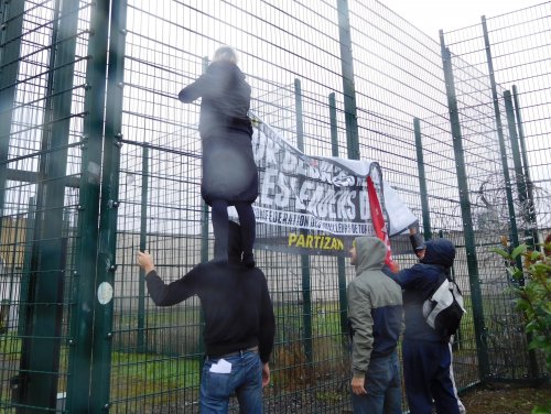 lannemezan_grilles_banderoles.jpg