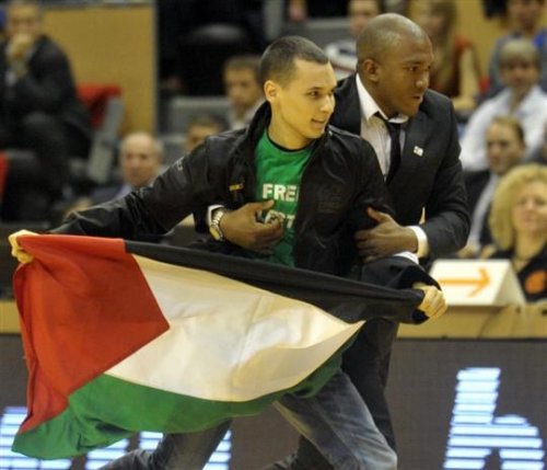 layli_a_chalon_basket_drapeau-2.jpg