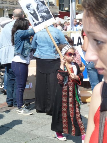 lille_nakba_enfant_pancarte.jpg