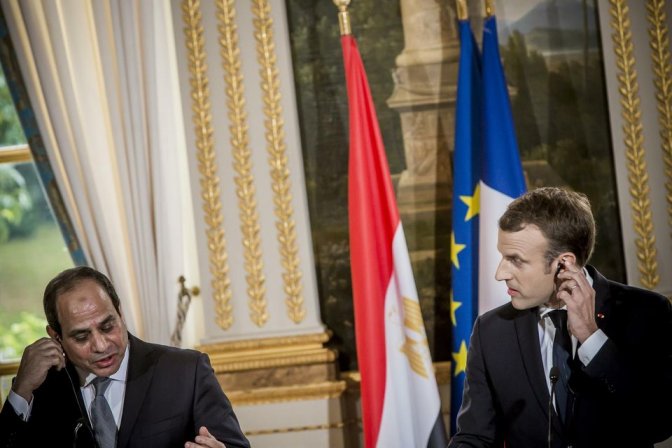 macron_sissi.jpg