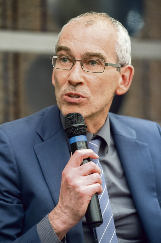 maire_de_gennevilliers_autre.jpg
