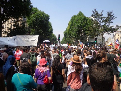manif_calme.jpg