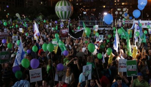manif_ta_ballons_verts.jpg