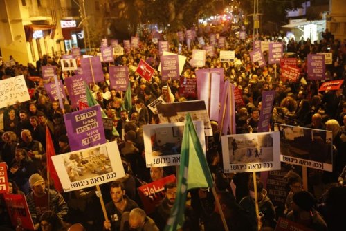 manif_tel_aviv_demolitions.jpg