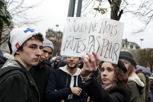 manif_vous_ne_nous_faites_pas_peur.jpg
